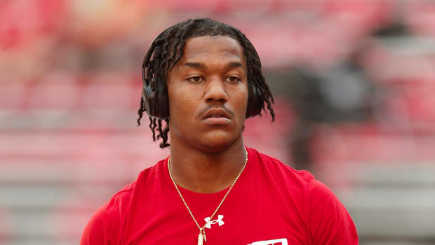 Wisconsin wide receiver Markus Allen warming up before a game